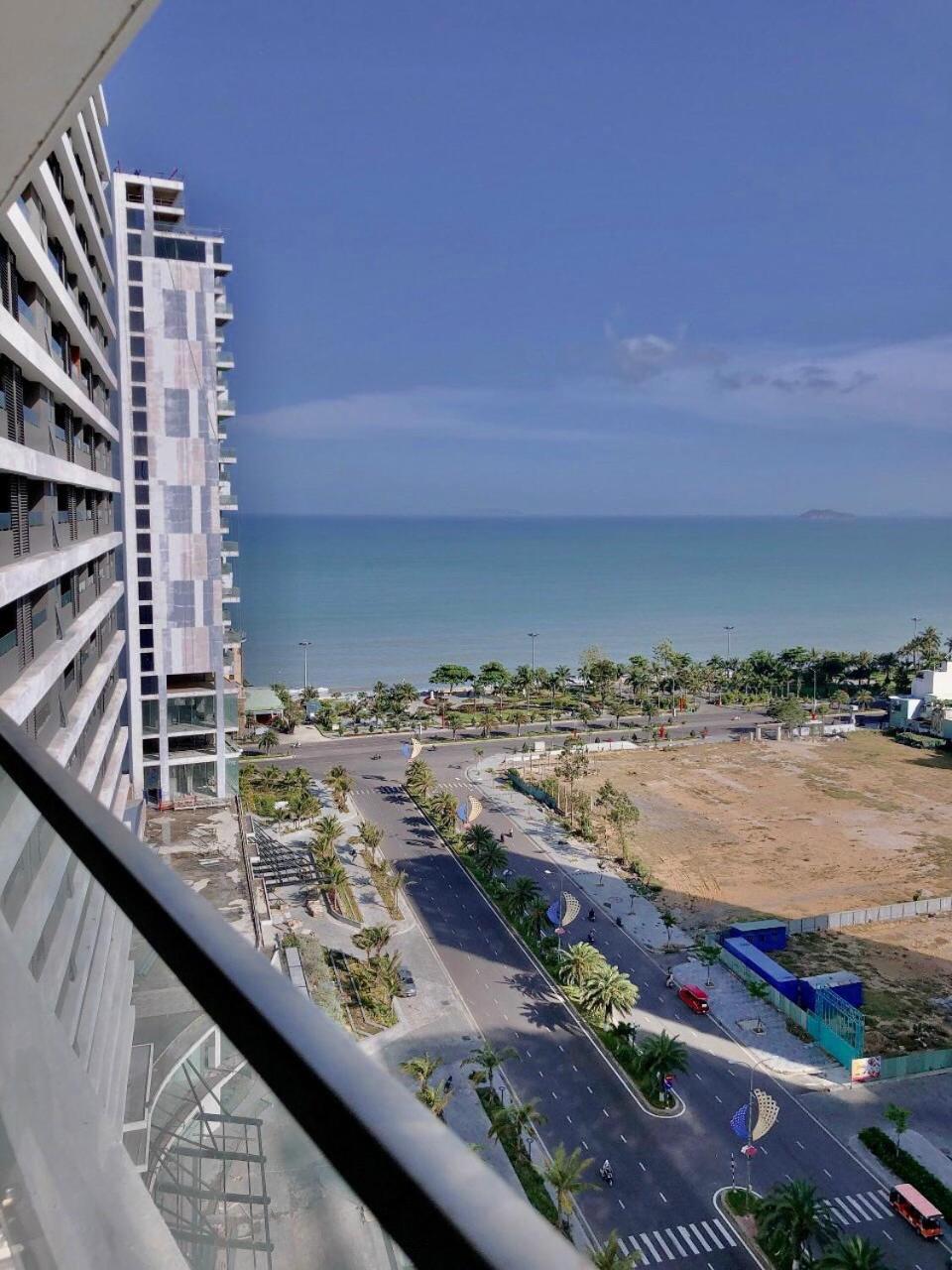 Q House- Flc Sea Tower Apartment กวีเญิน ภายนอก รูปภาพ